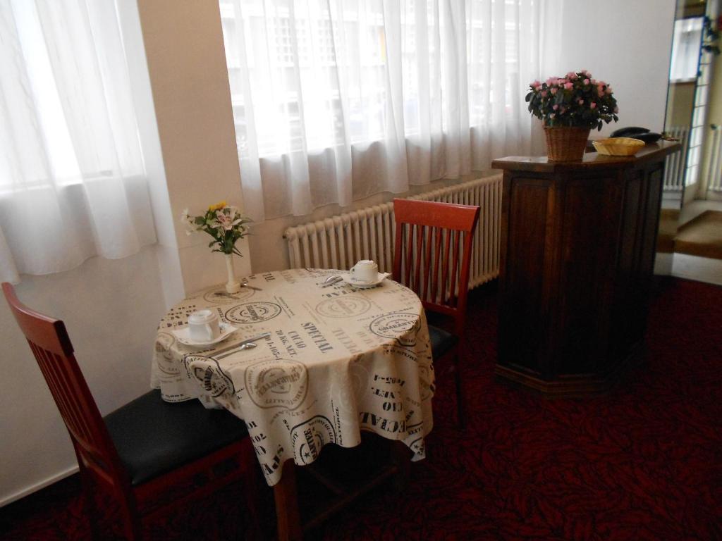 Sejour Fleuri Hotel